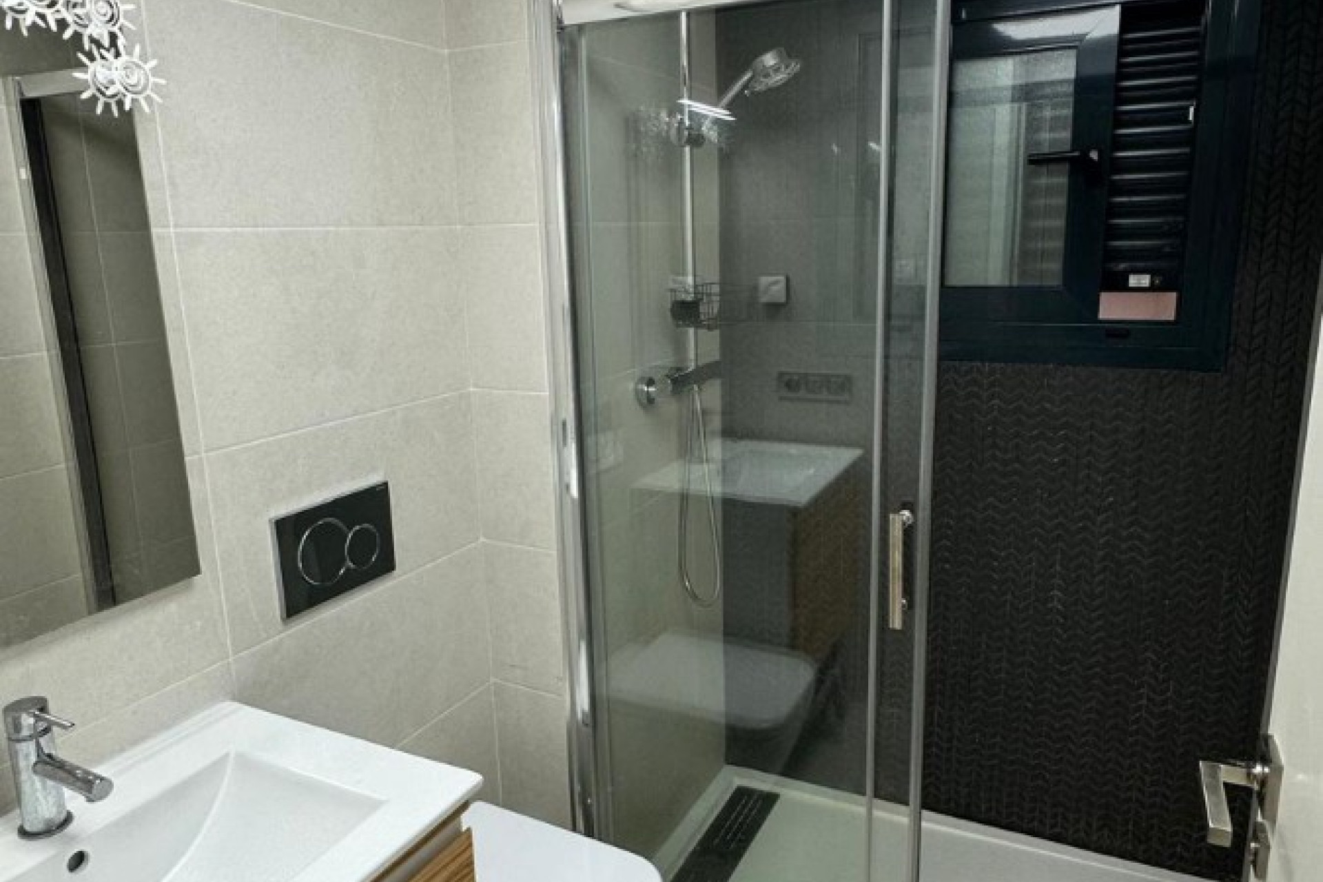 Resale - Apartment / flat - Torrevieja - Calas Blancas