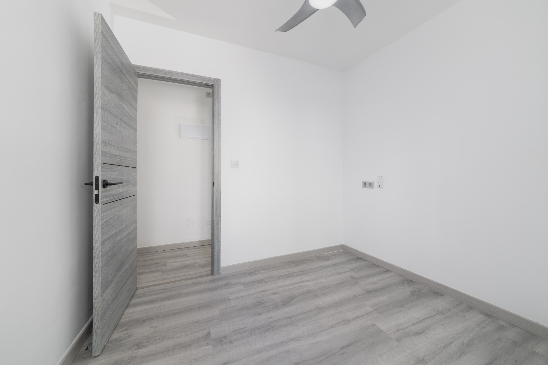 Resale - Apartment / flat - Torrevieja - Center