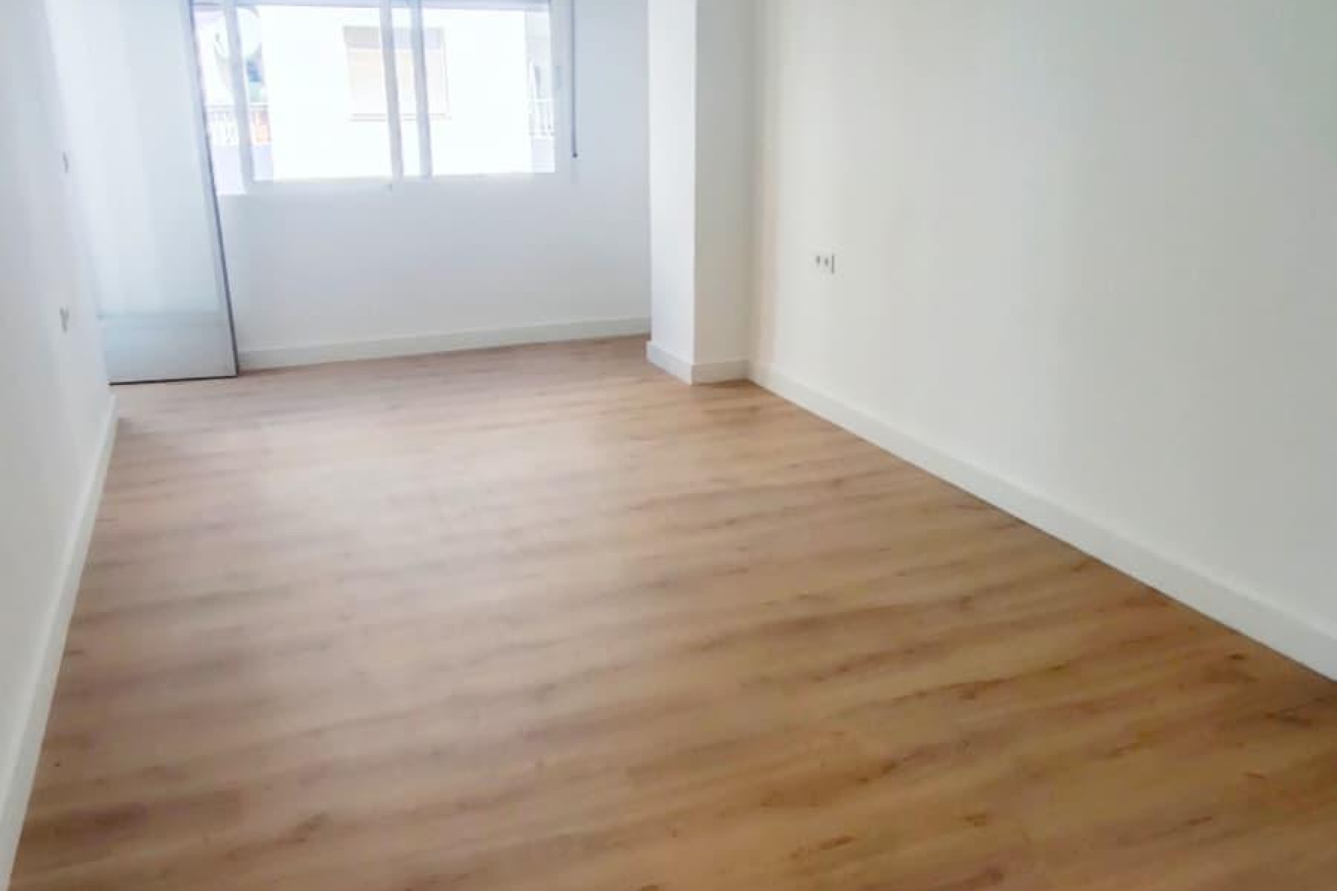 Resale - Apartment / flat - Torrevieja - Centro