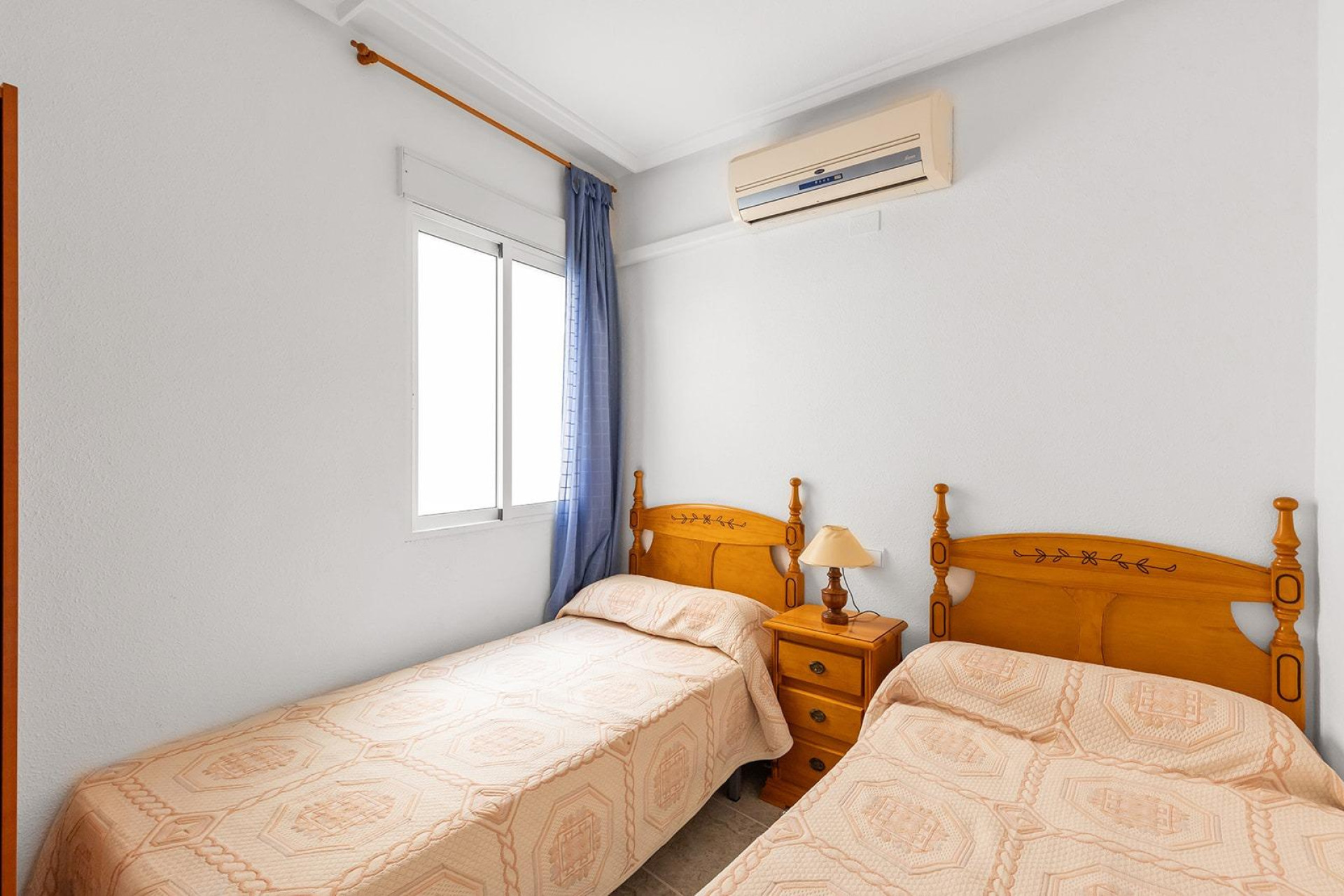 Resale - Apartment / flat - Torrevieja - Centro