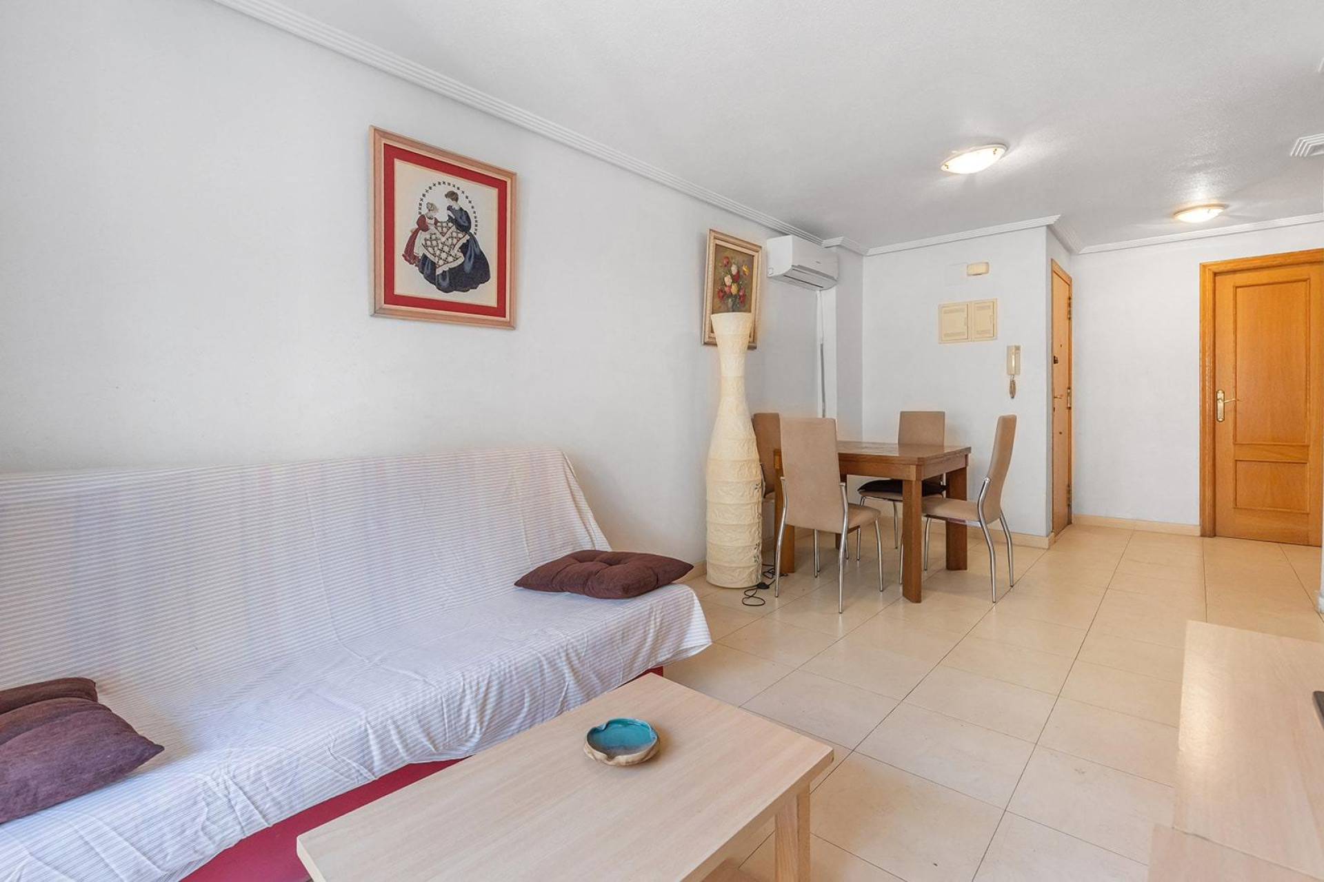 Resale - Apartment / flat - Torrevieja - Centro