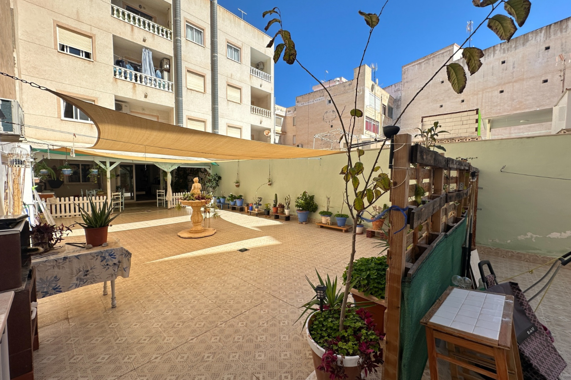 Resale - Apartment / flat - Torrevieja - Centro