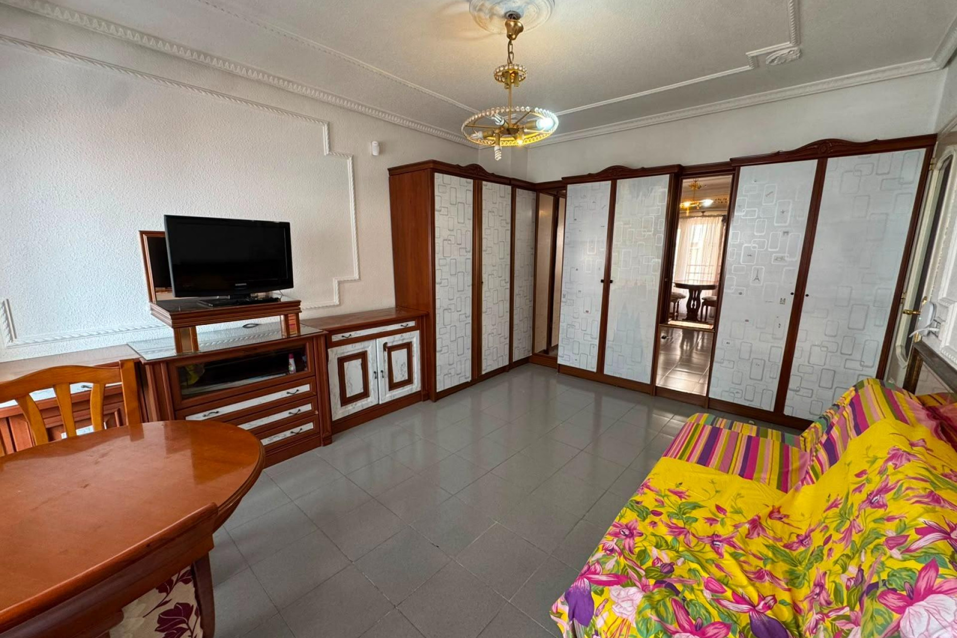 Resale - Apartment / flat - Torrevieja - Centro