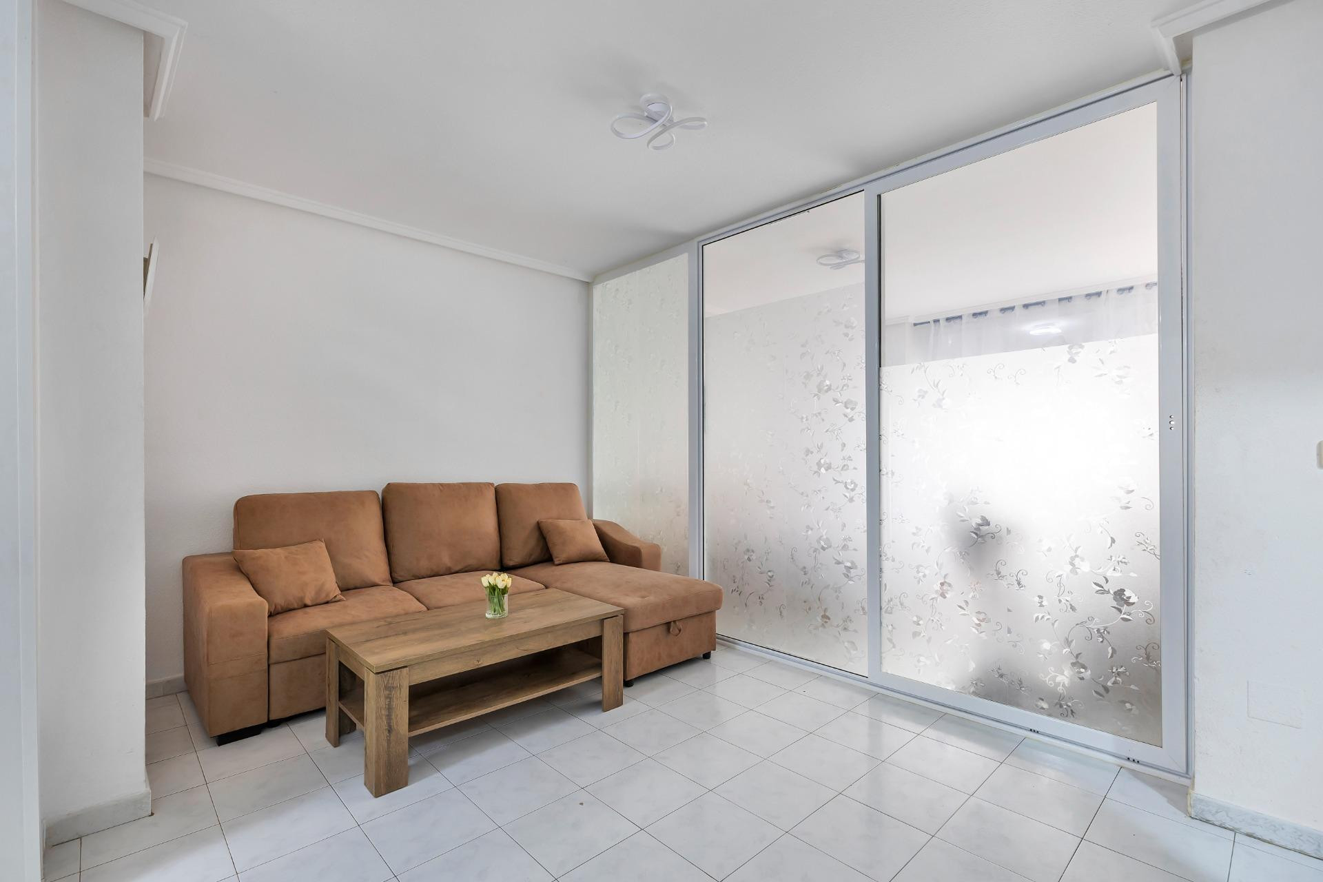 Resale - Apartment / flat - Torrevieja - Centro