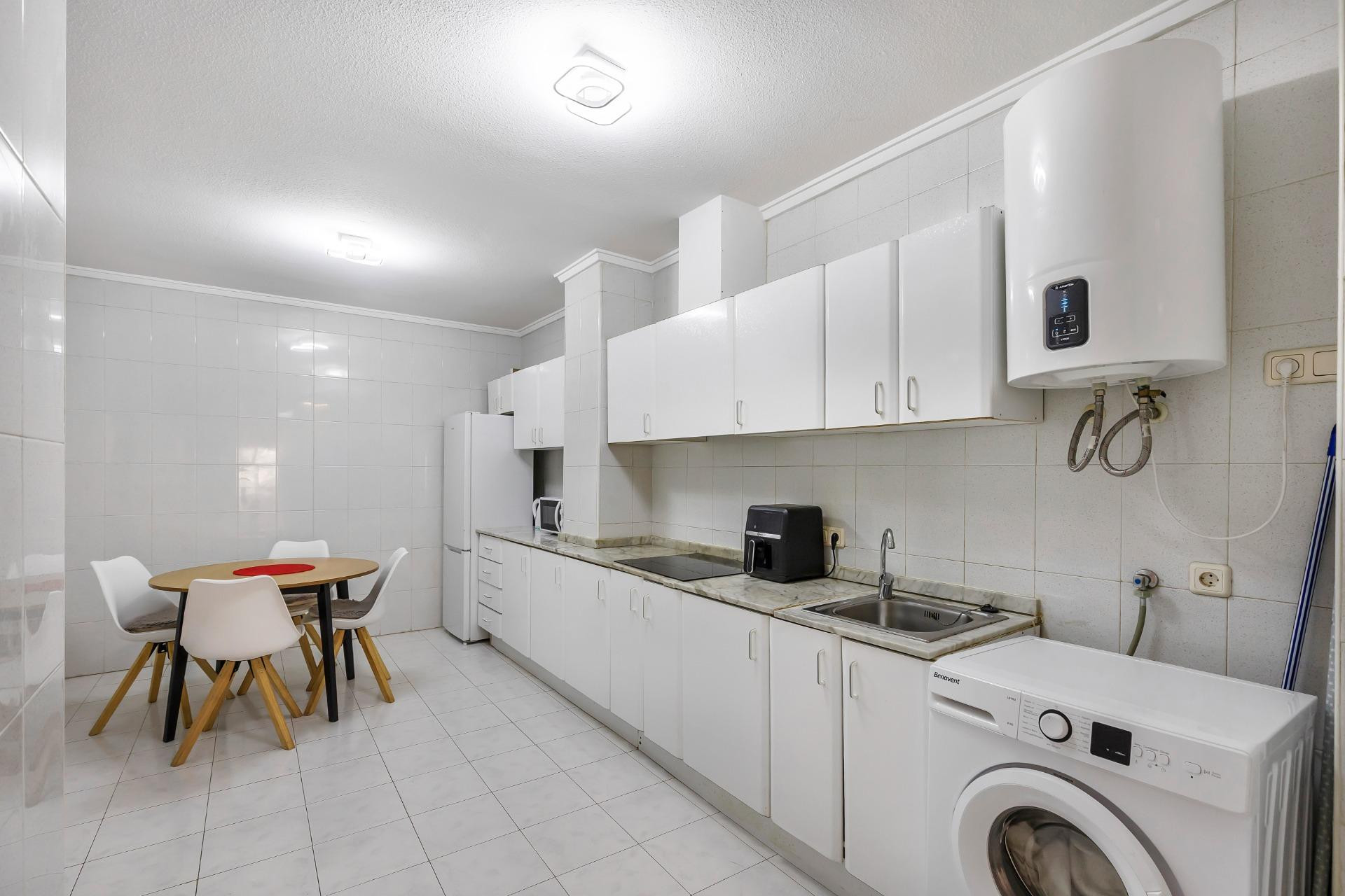 Resale - Apartment / flat - Torrevieja - Centro