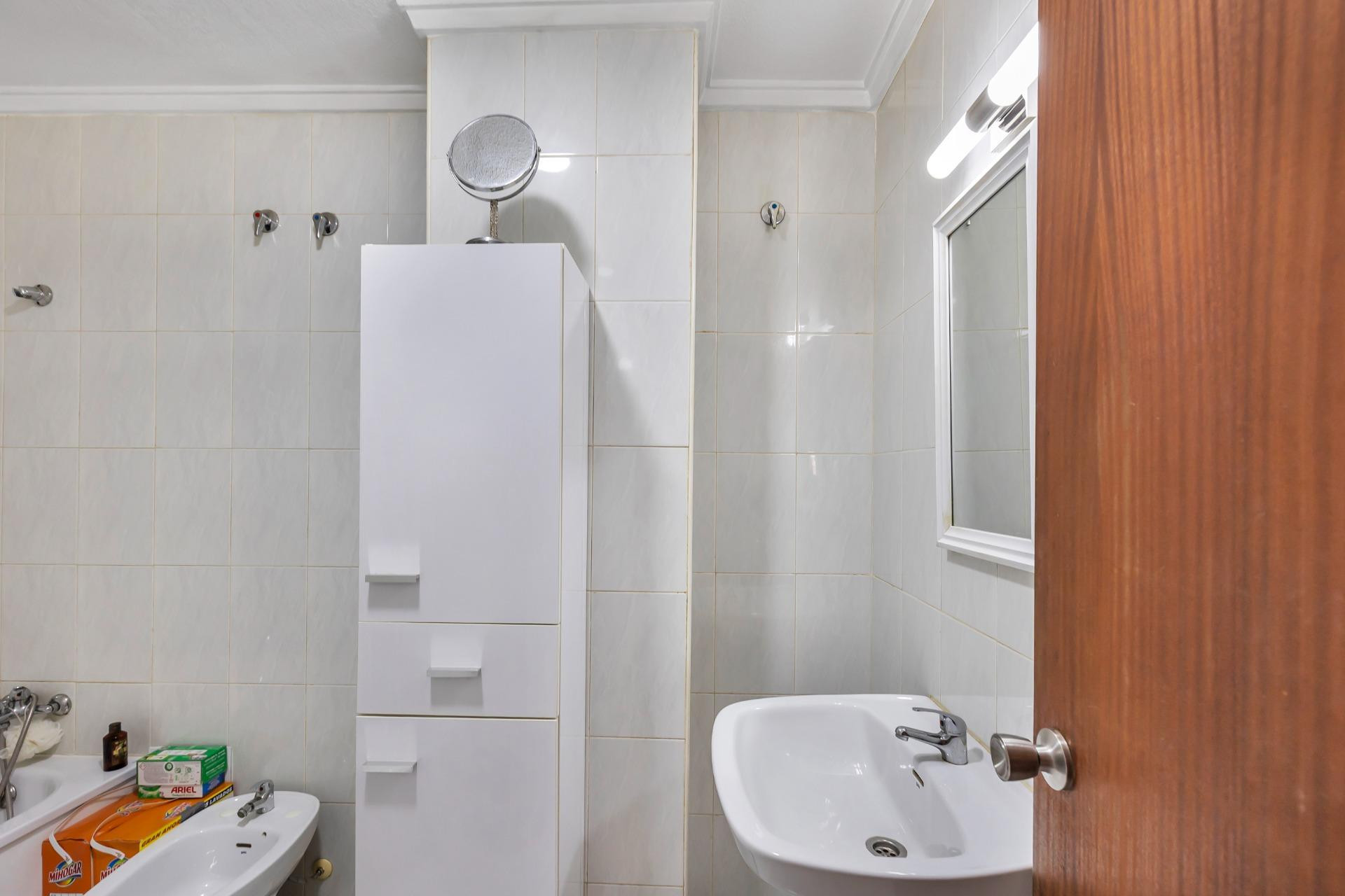 Resale - Apartment / flat - Torrevieja - Centro