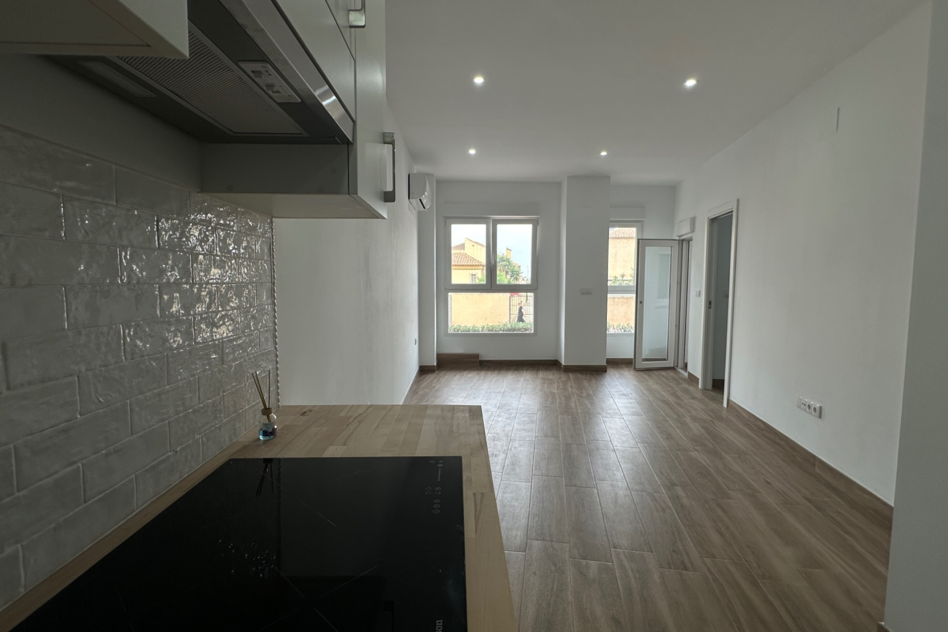 Resale - Apartment / flat - Torrevieja - Centro