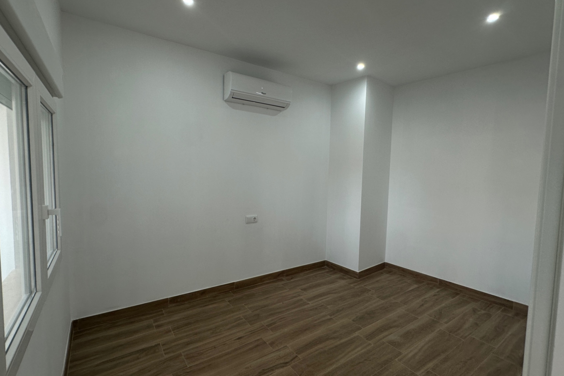 Resale - Apartment / flat - Torrevieja - Centro