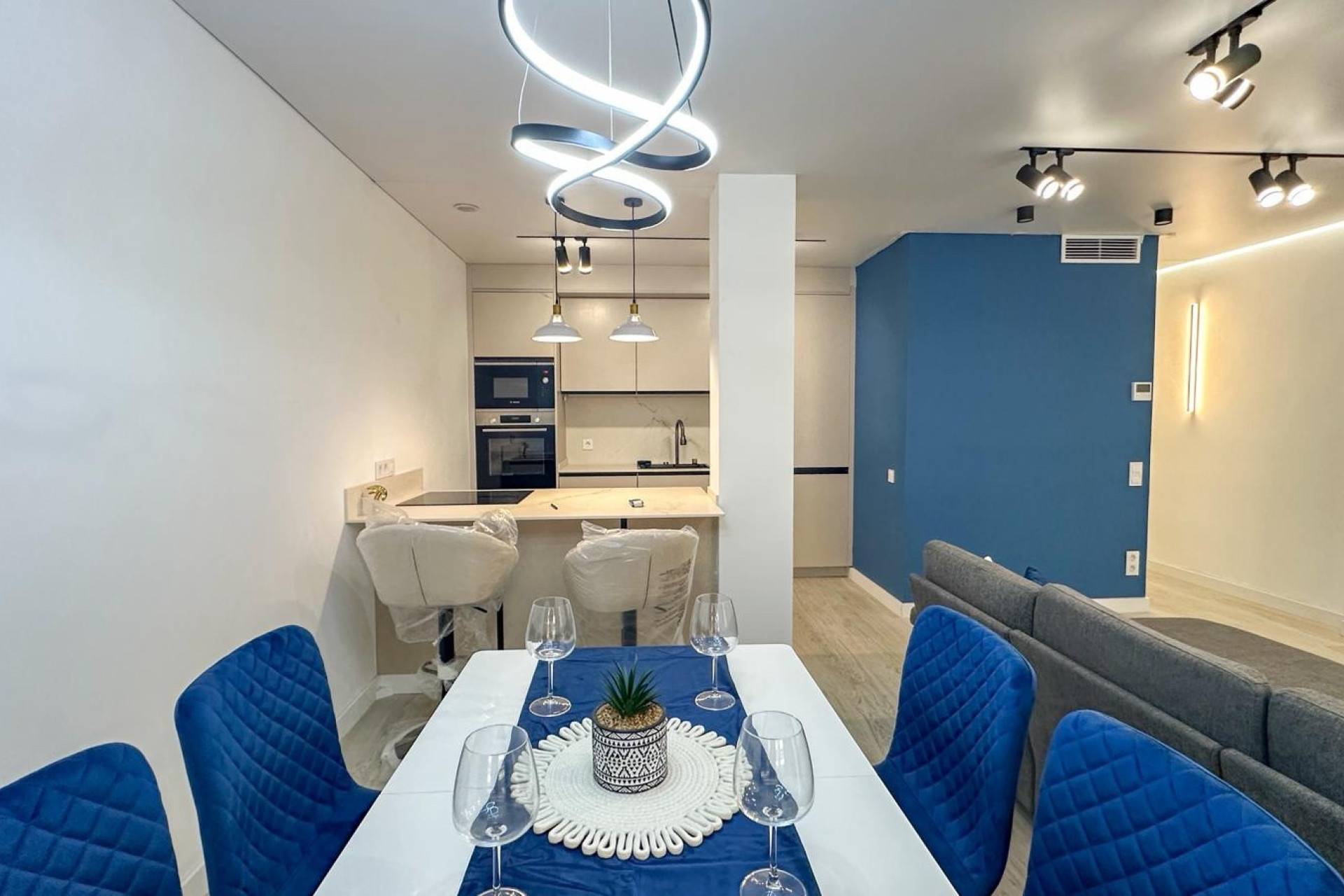 Resale - Apartment / flat - Torrevieja - El Acequión - Los Náufragos