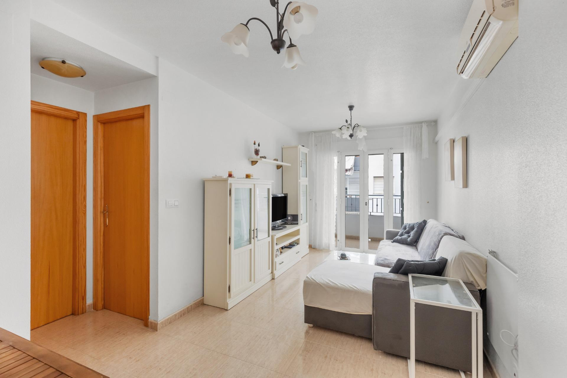 Resale - Apartment / flat - Torrevieja - El Molino