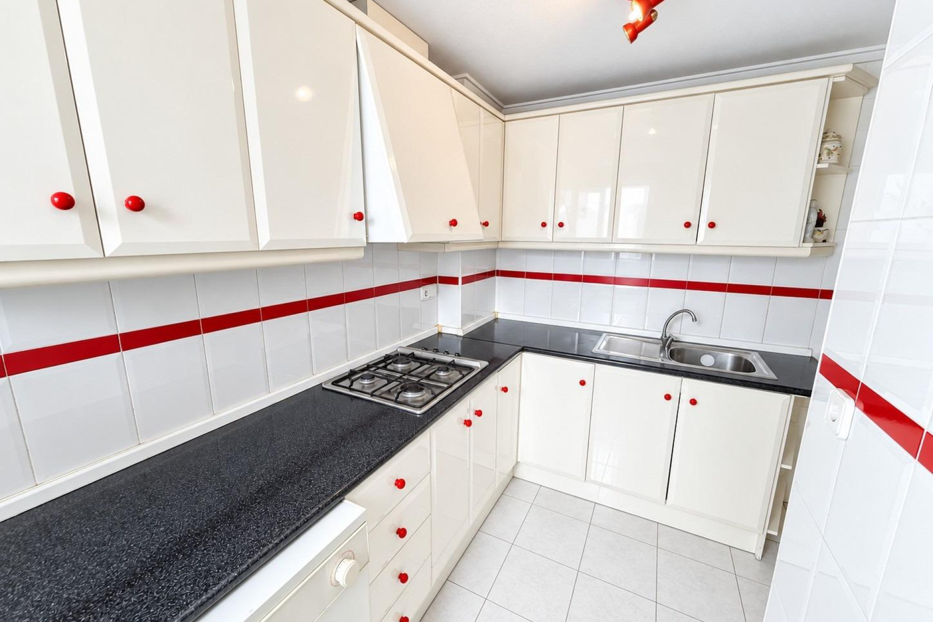 Resale - Apartment / flat - Torrevieja - Estacion de autobuses