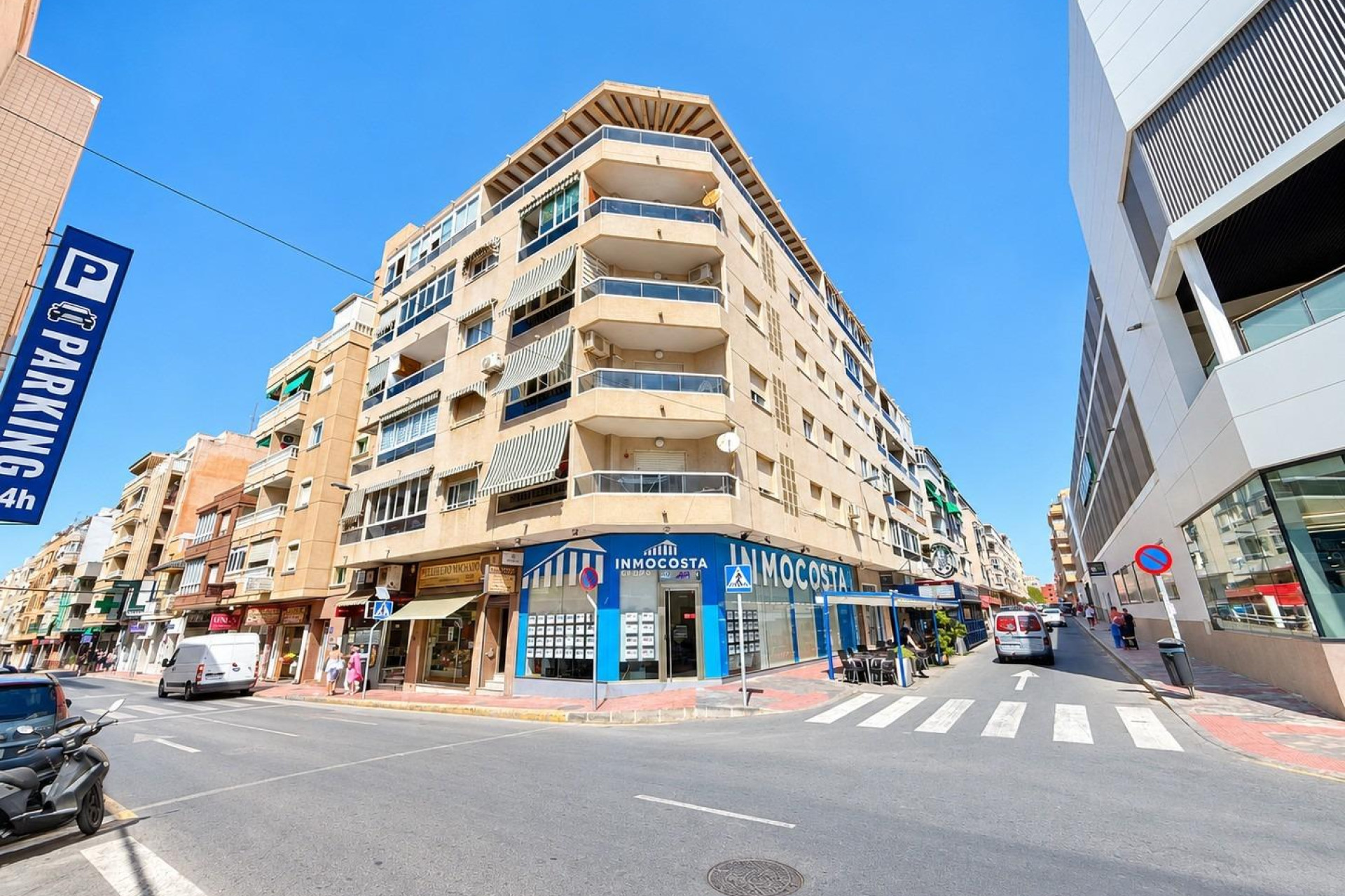 Resale - Apartment / flat - Torrevieja - Estacion de autobuses