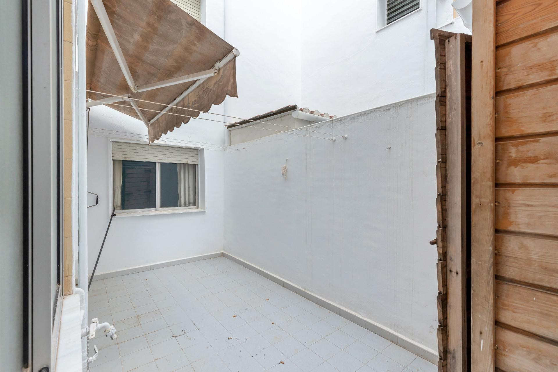 Resale - Apartment / flat - Torrevieja - Habaneras