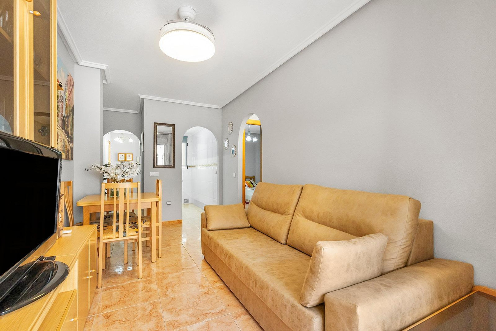 Resale - Apartment / flat - Torrevieja - Habaneras