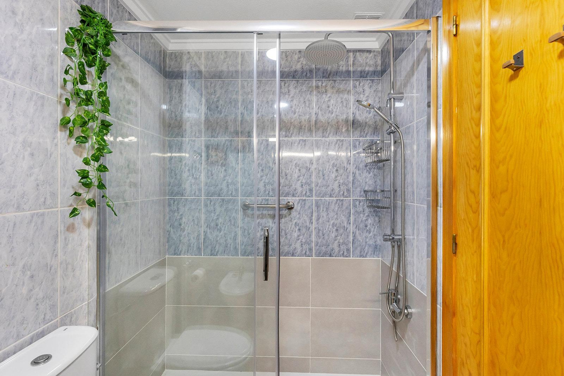 Resale - Apartment / flat - Torrevieja - Habaneras