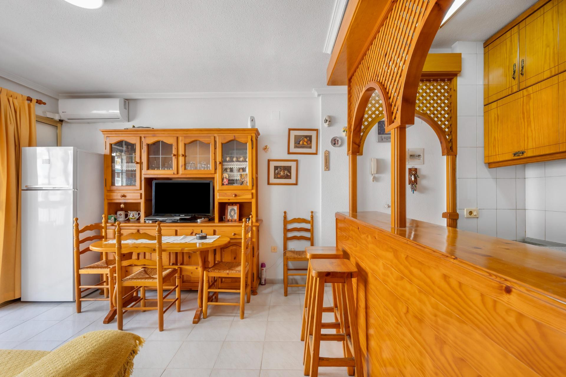 Resale - Apartment / flat - Torrevieja - La Mata