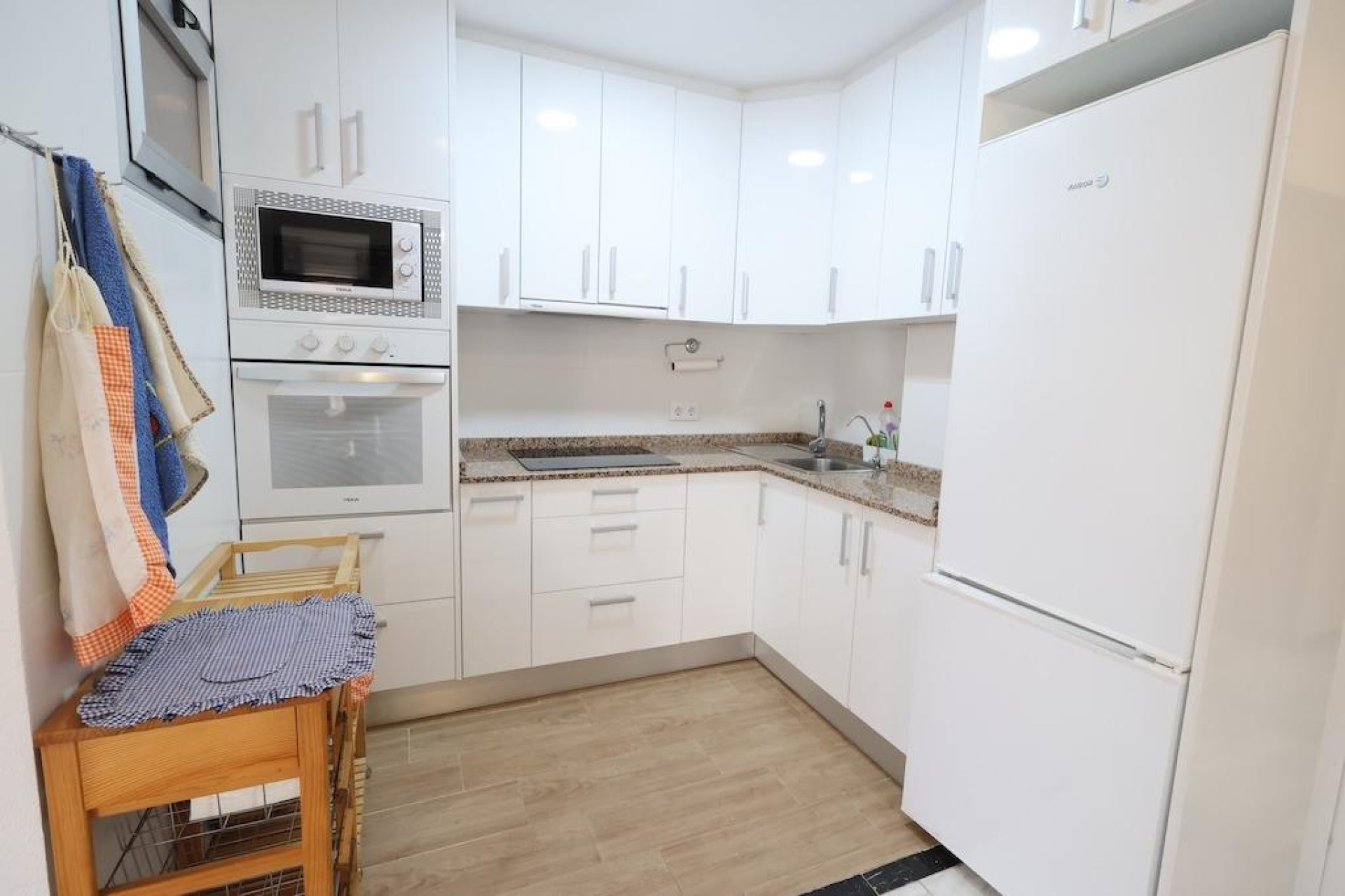 Resale - Apartment / flat - Torrevieja - La Mata
