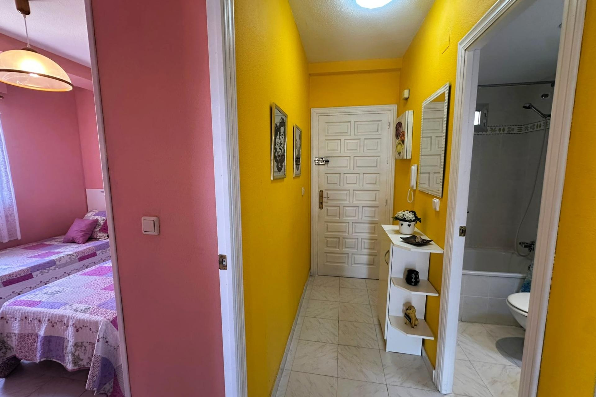 Resale - Apartment / flat - Torrevieja - La Mata