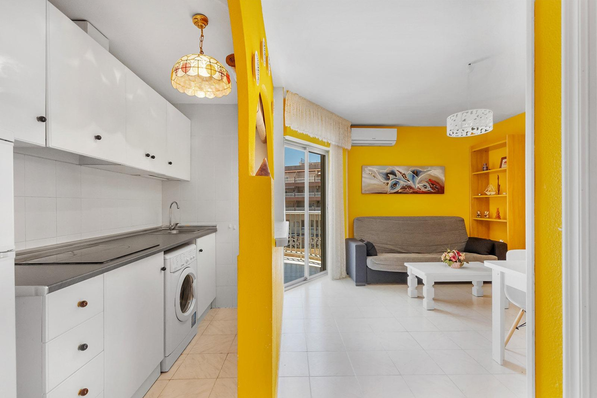 Resale - Apartment / flat - Torrevieja - La Mata