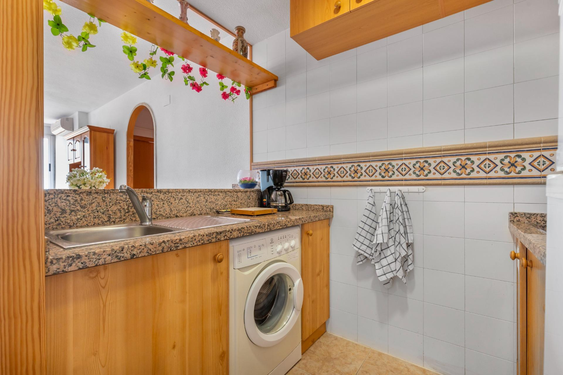 Resale - Apartment / flat - Torrevieja - La Mata