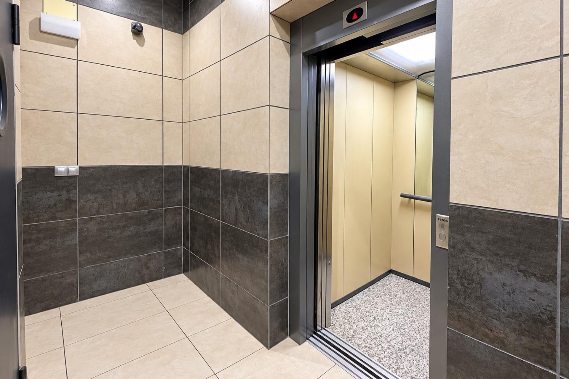 Resale - Apartment / flat - Torrevieja - La Mata