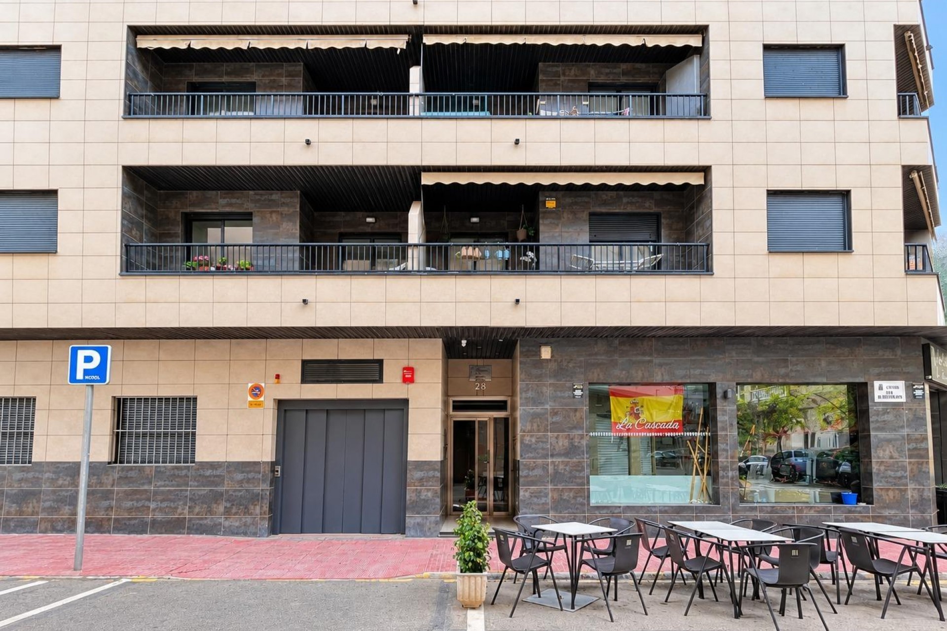Resale - Apartment / flat - Torrevieja - La Mata