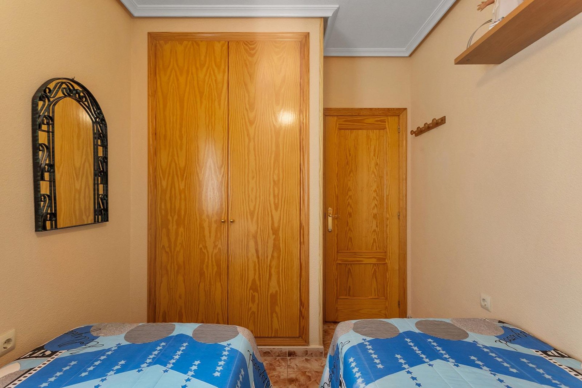Resale - Apartment / flat - Torrevieja - La Mata