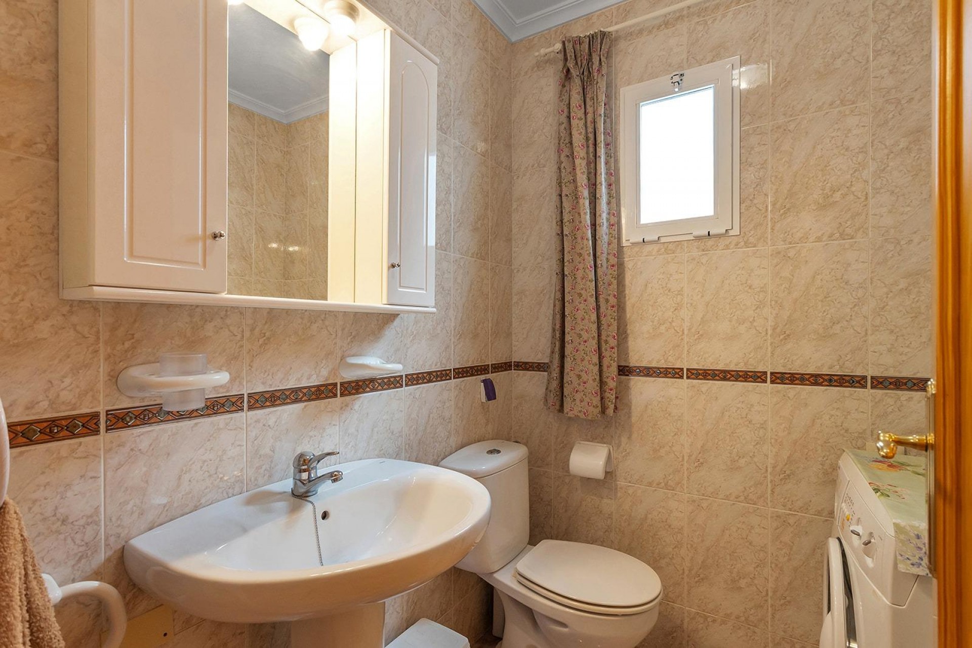 Resale - Apartment / flat - Torrevieja - La Mata