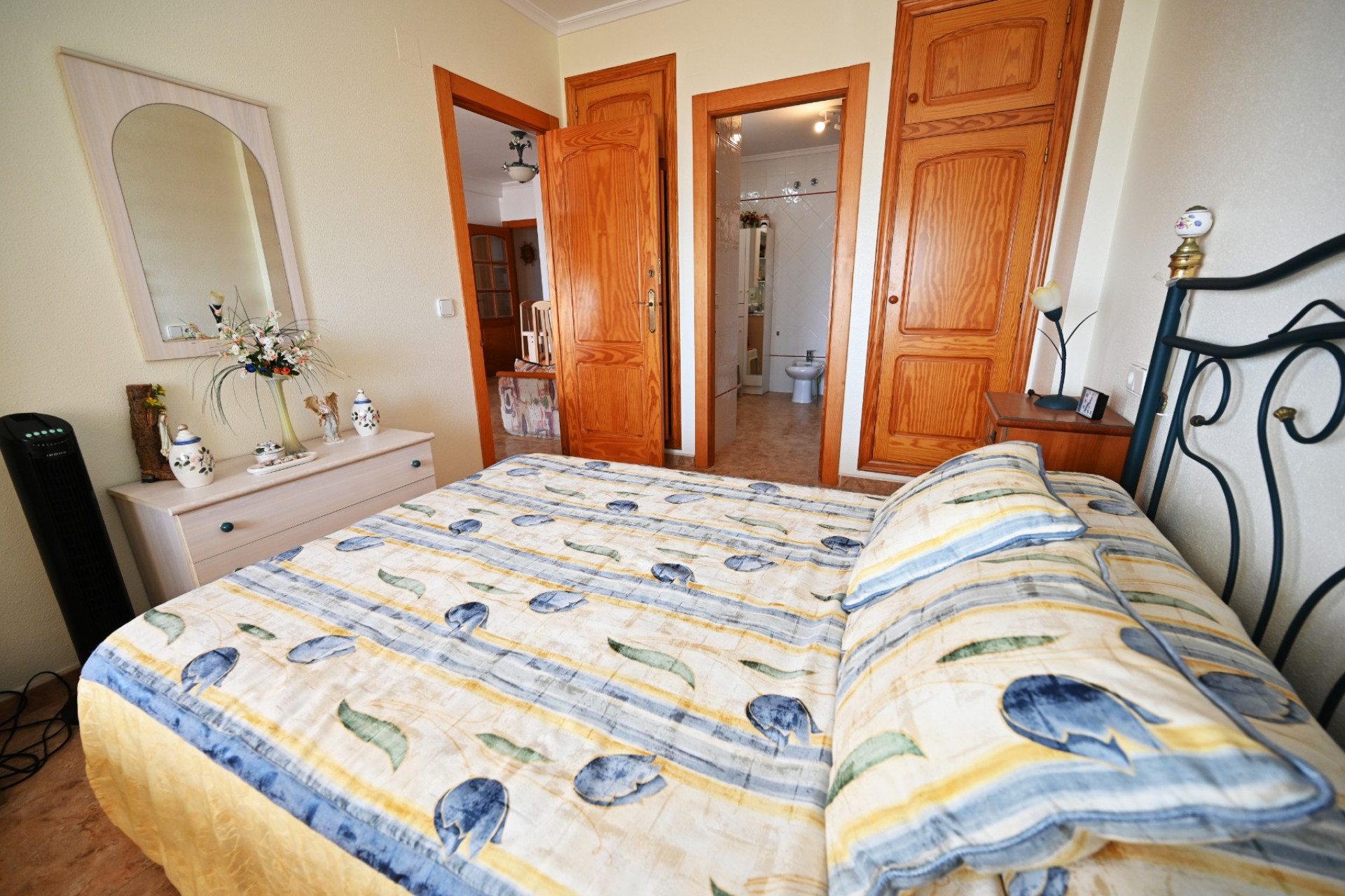 Resale - Apartment / flat - Torrevieja - La Mata