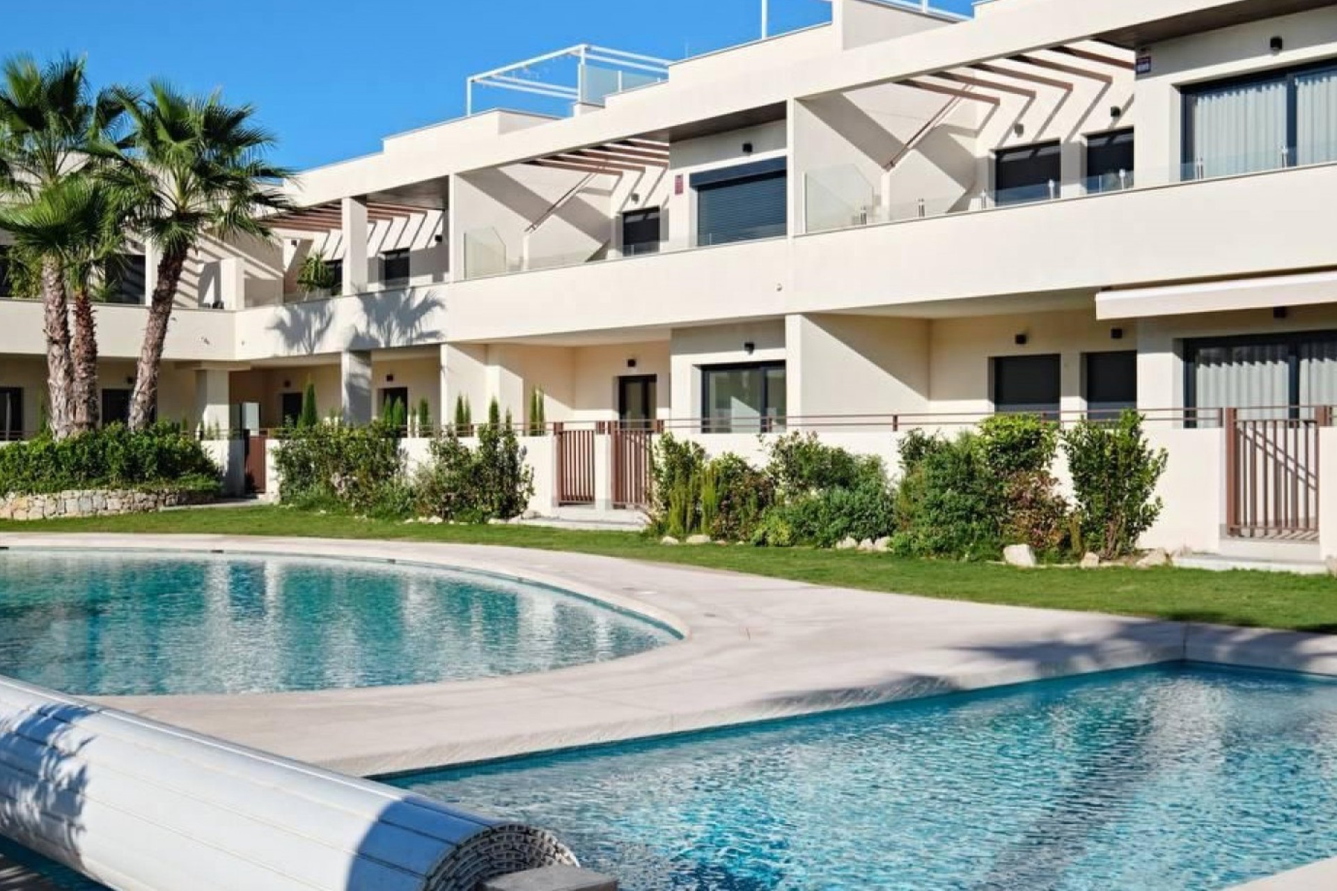 Resale - Apartment / flat - Torrevieja - La Veleta