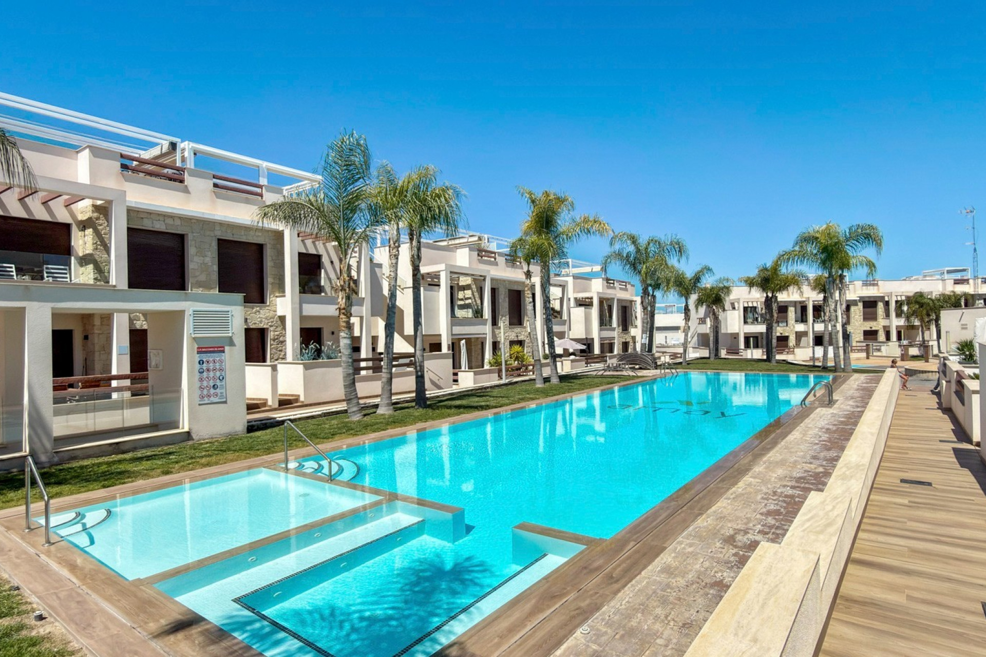 Resale - Apartment / flat - Torrevieja - Los Balcones - Los Altos del Edén