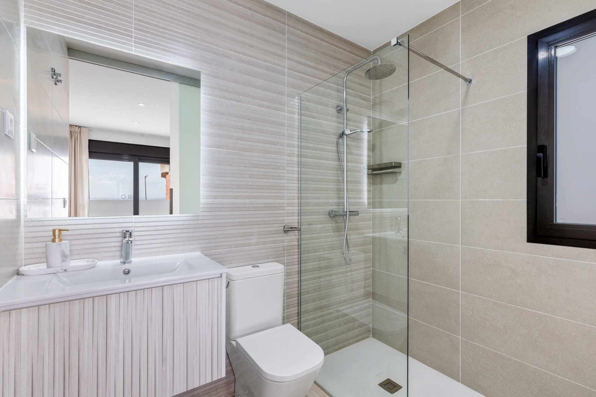 Resale - Apartment / flat - Torrevieja - Los Balcones