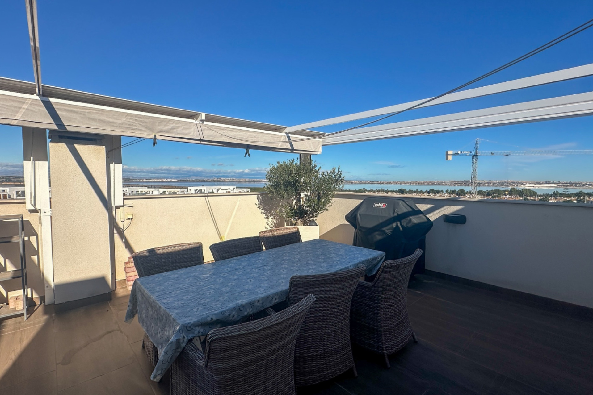 Resale - Apartment / flat - Torrevieja - Los Balcones