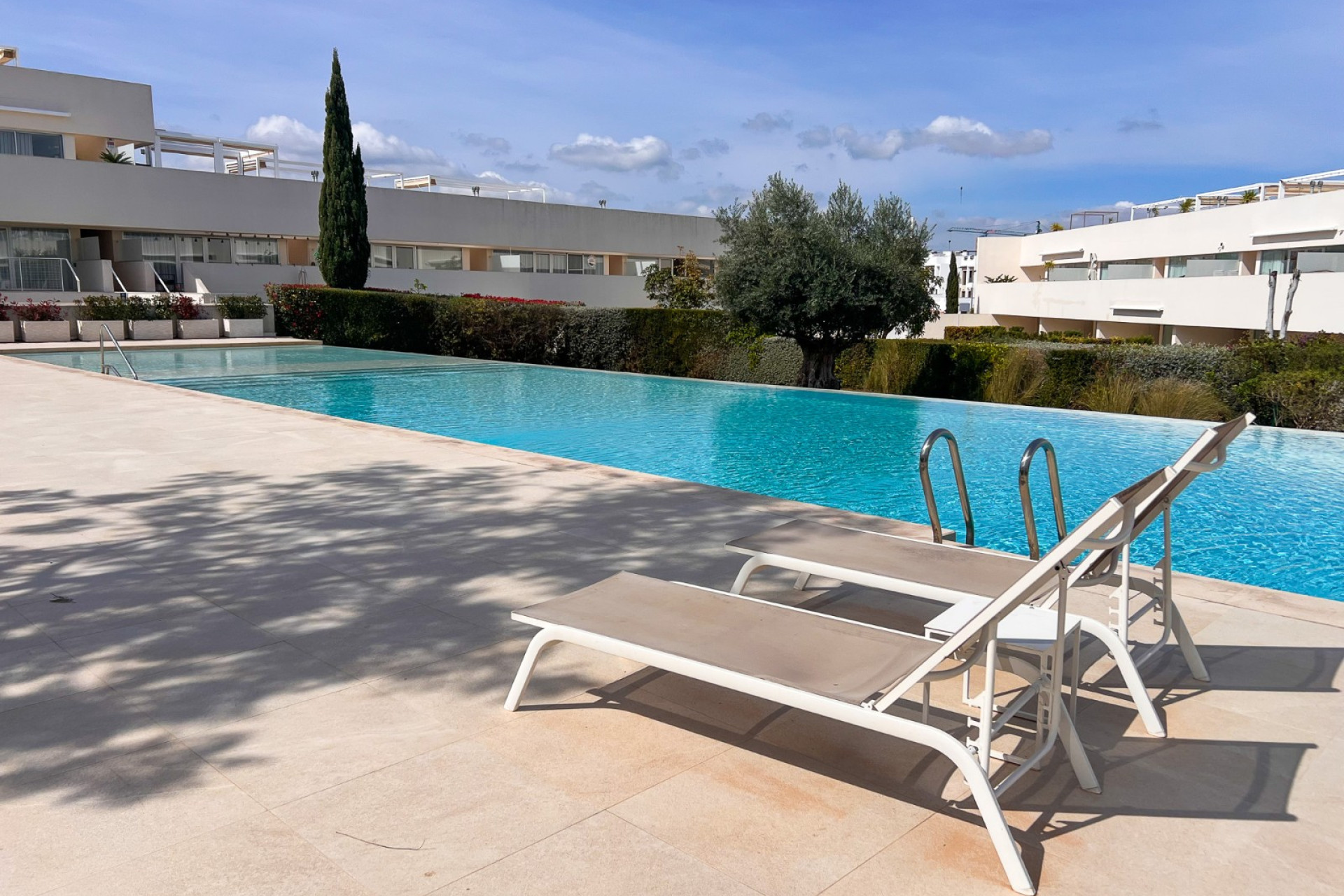 Resale - Apartment / flat - Torrevieja - Los Balcones