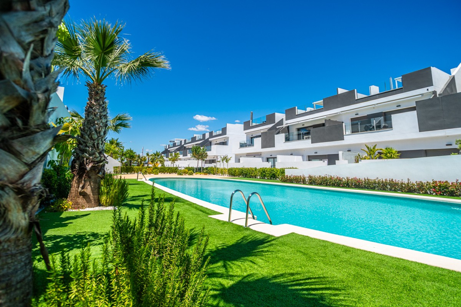 Resale - Apartment / flat - Torrevieja - Los Balcones