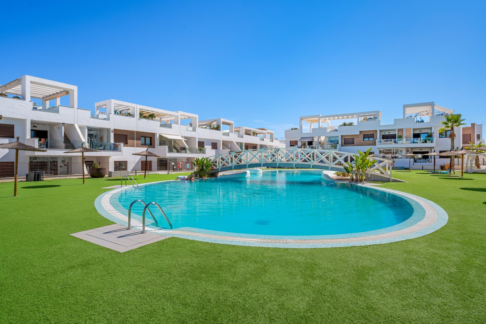 Resale - Apartment / flat - Torrevieja - Los Balcones