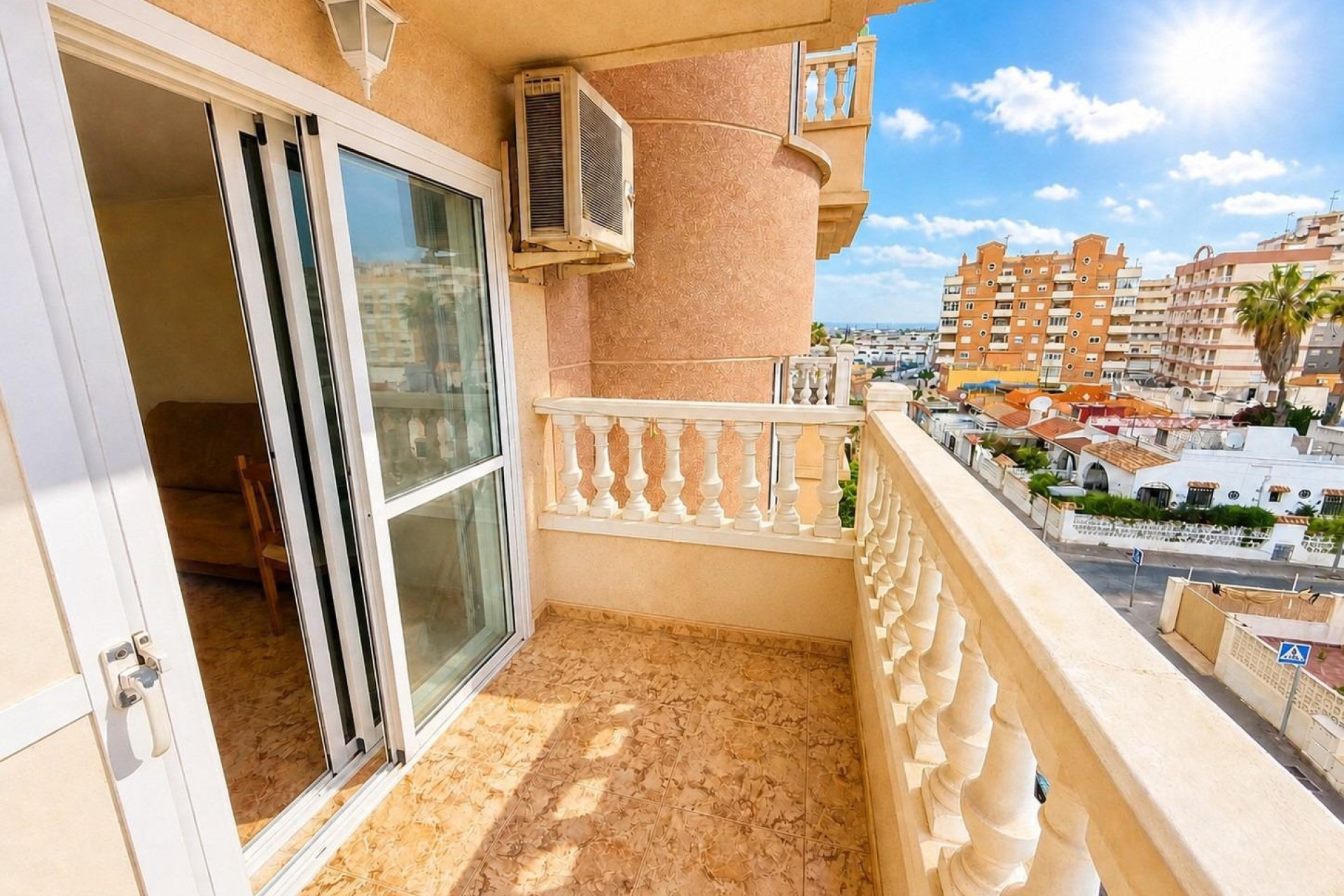 Resale - Apartment / flat - Torrevieja - Nueva Torrevieja