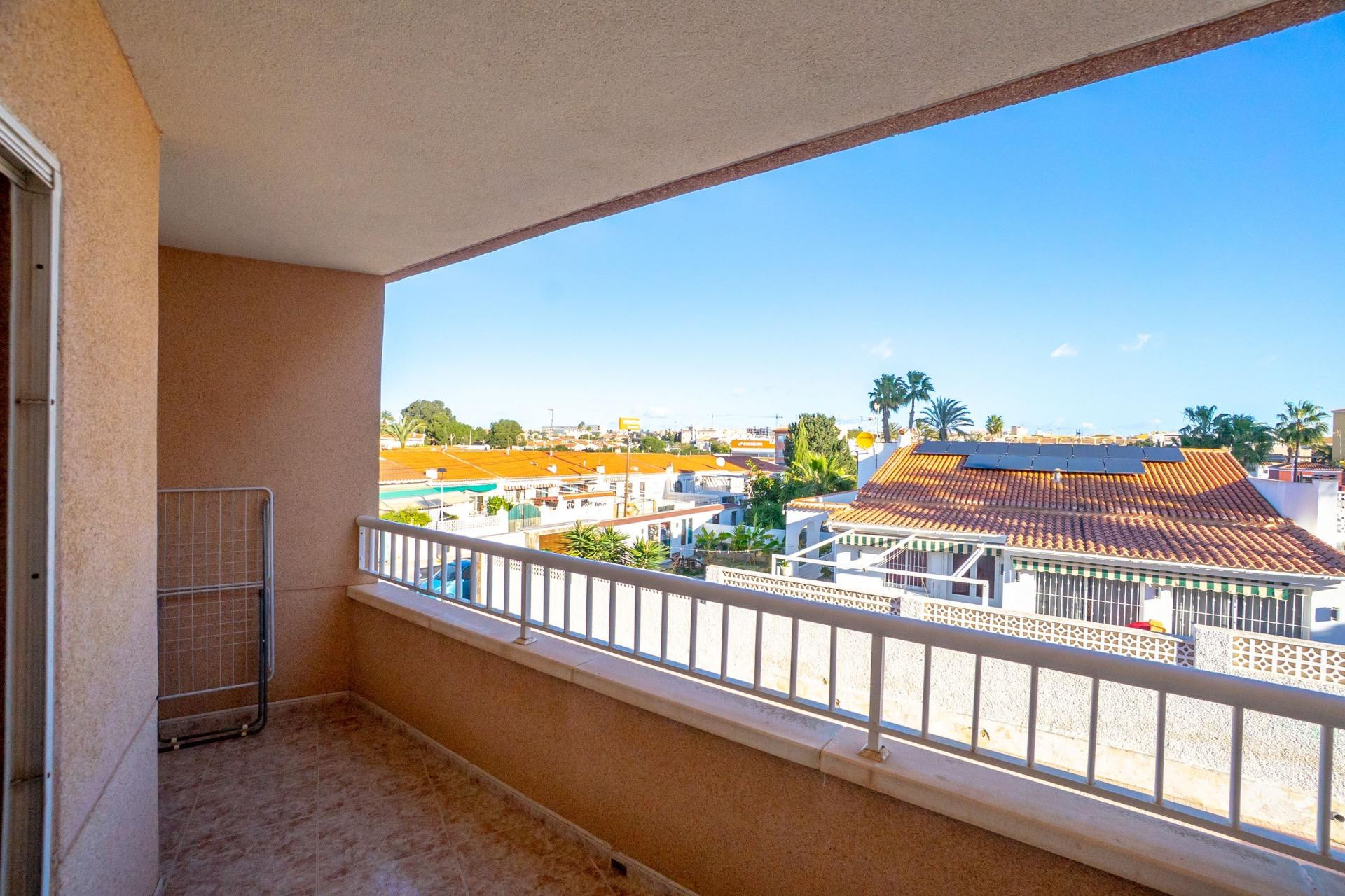 Resale - Apartment / flat - Torrevieja - Playa de los locos