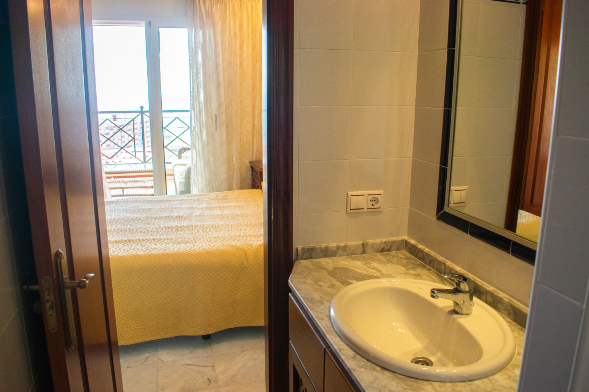 Resale - Apartment / flat - Torrevieja - Playa de los Locos