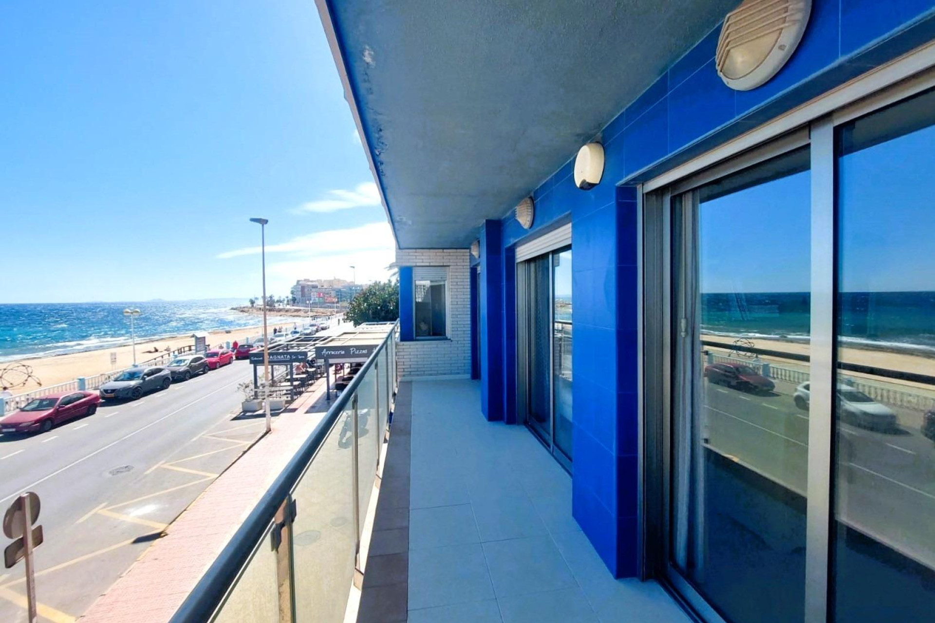 Resale - Apartment / flat - Torrevieja - Playa de los Locos