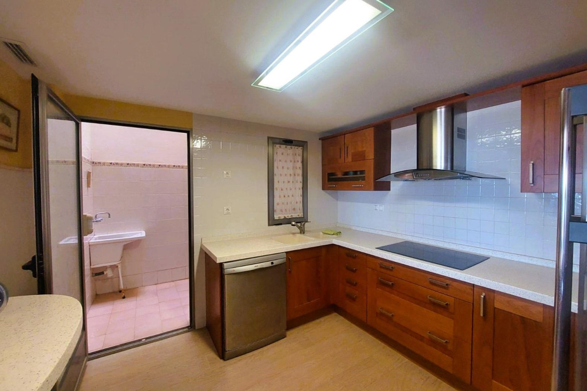 Resale - Apartment / flat - Torrevieja - Playa de los Locos