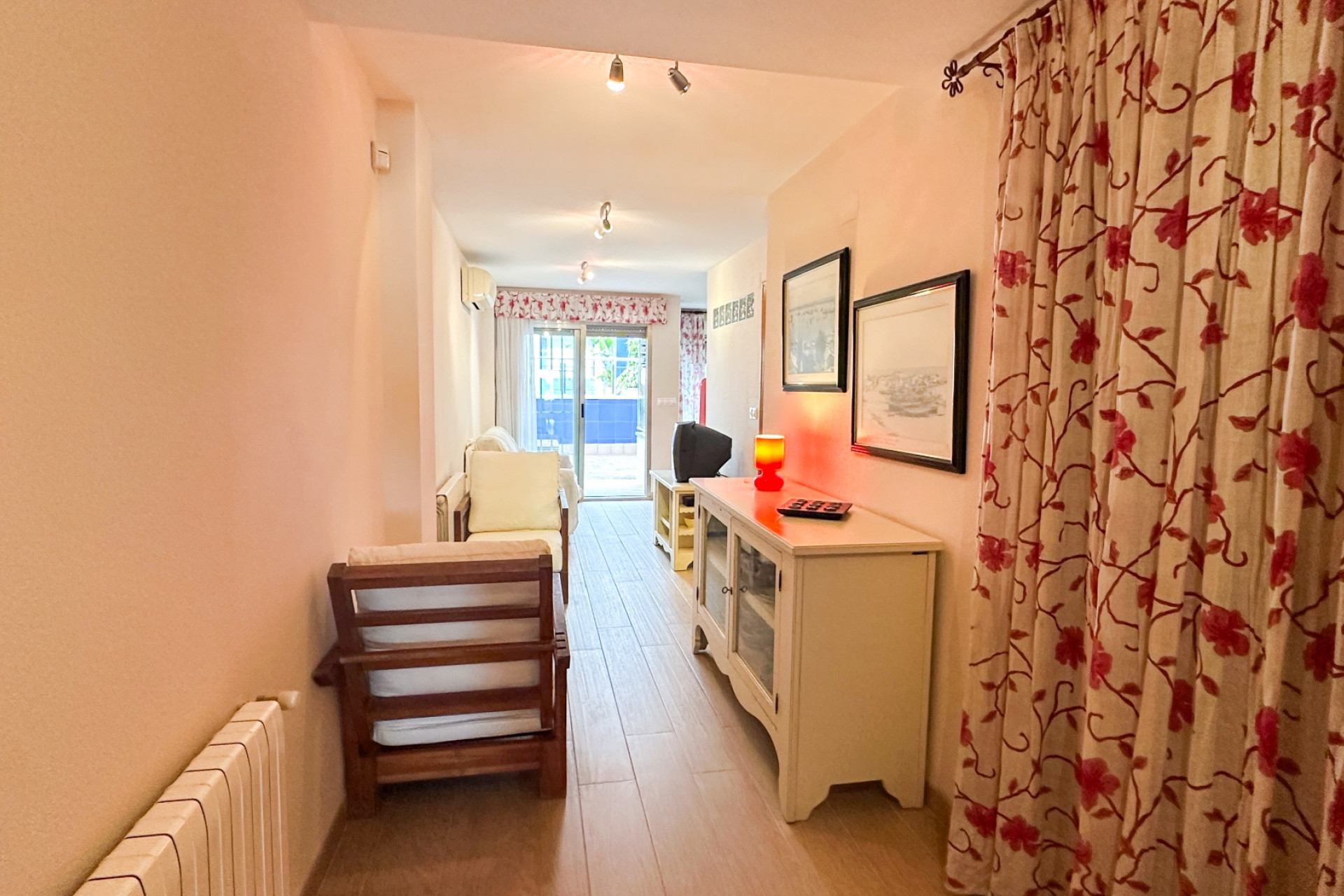 Resale - Apartment / flat - Torrevieja - Playa de los Locos