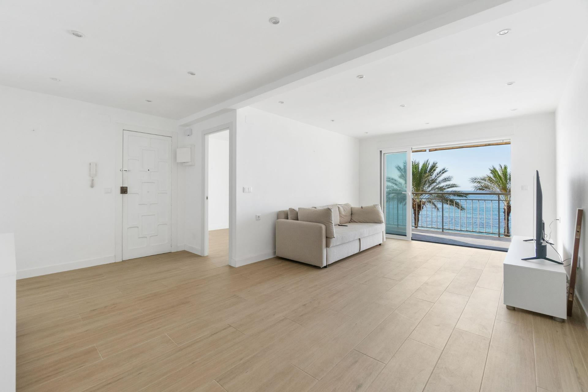 Resale - Apartment / flat - Torrevieja - Playa del cura