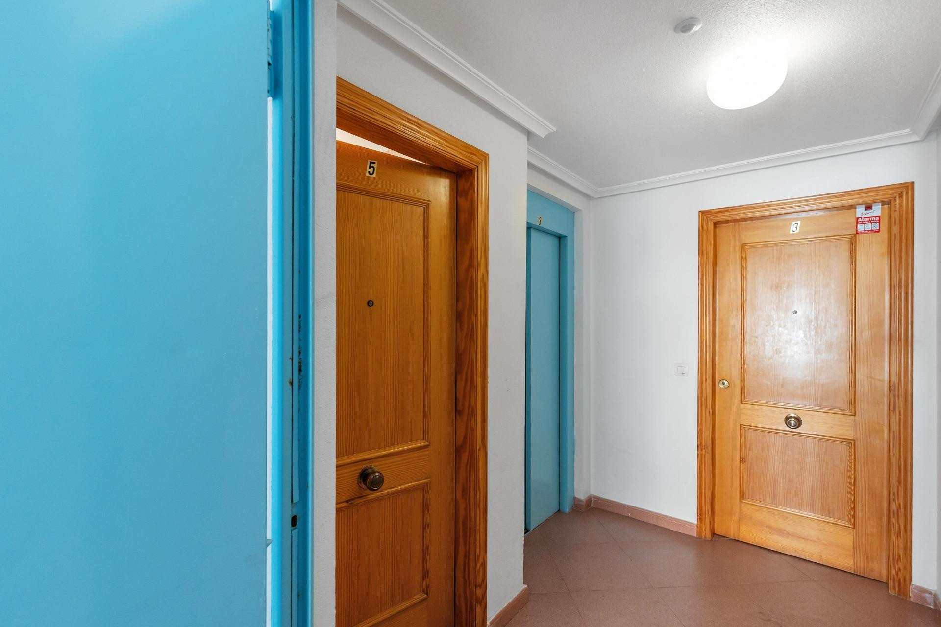 Resale - Apartment / flat - Torrevieja - Playa del Cura