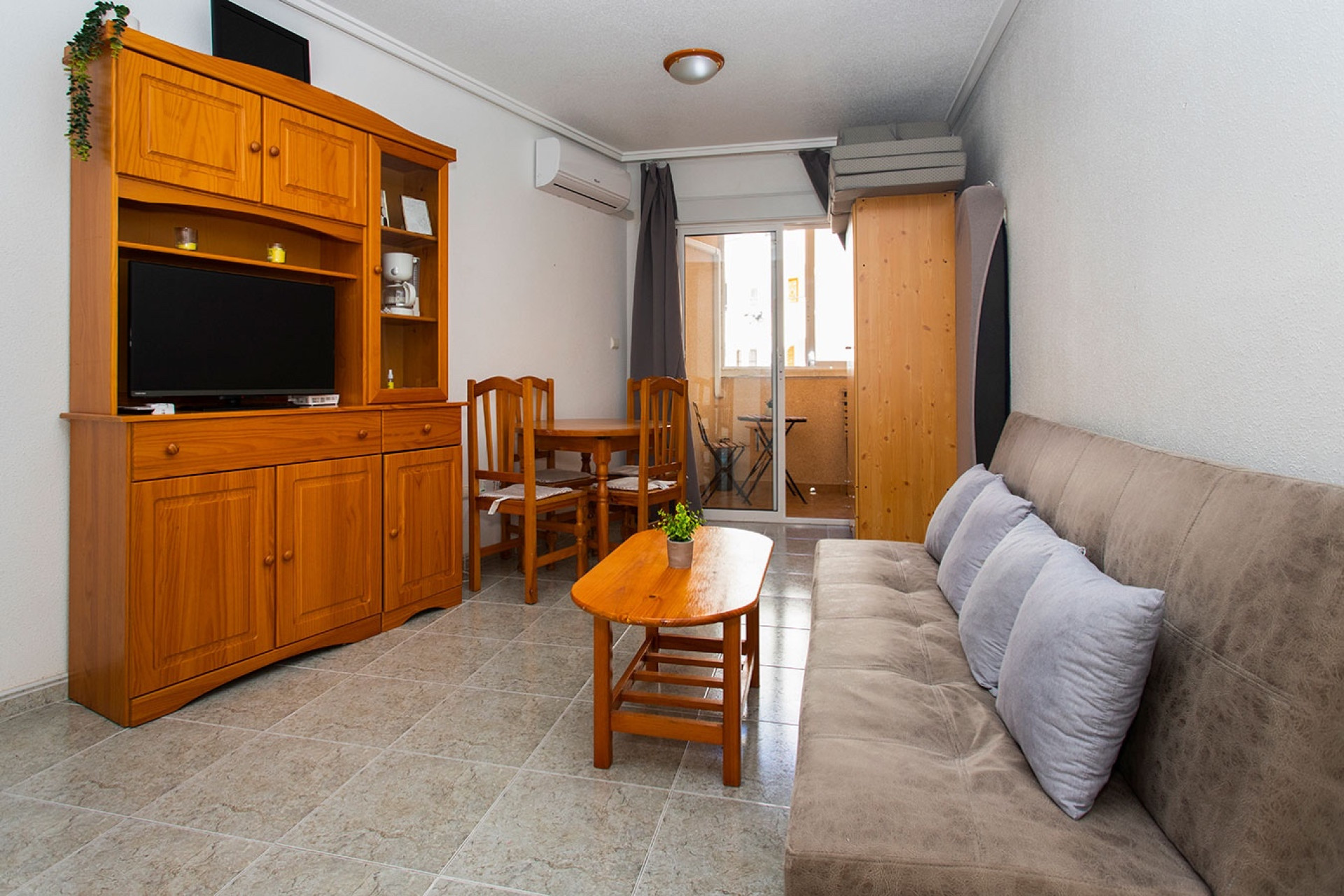 Resale - Apartment / flat - Torrevieja - Playa Los Locos