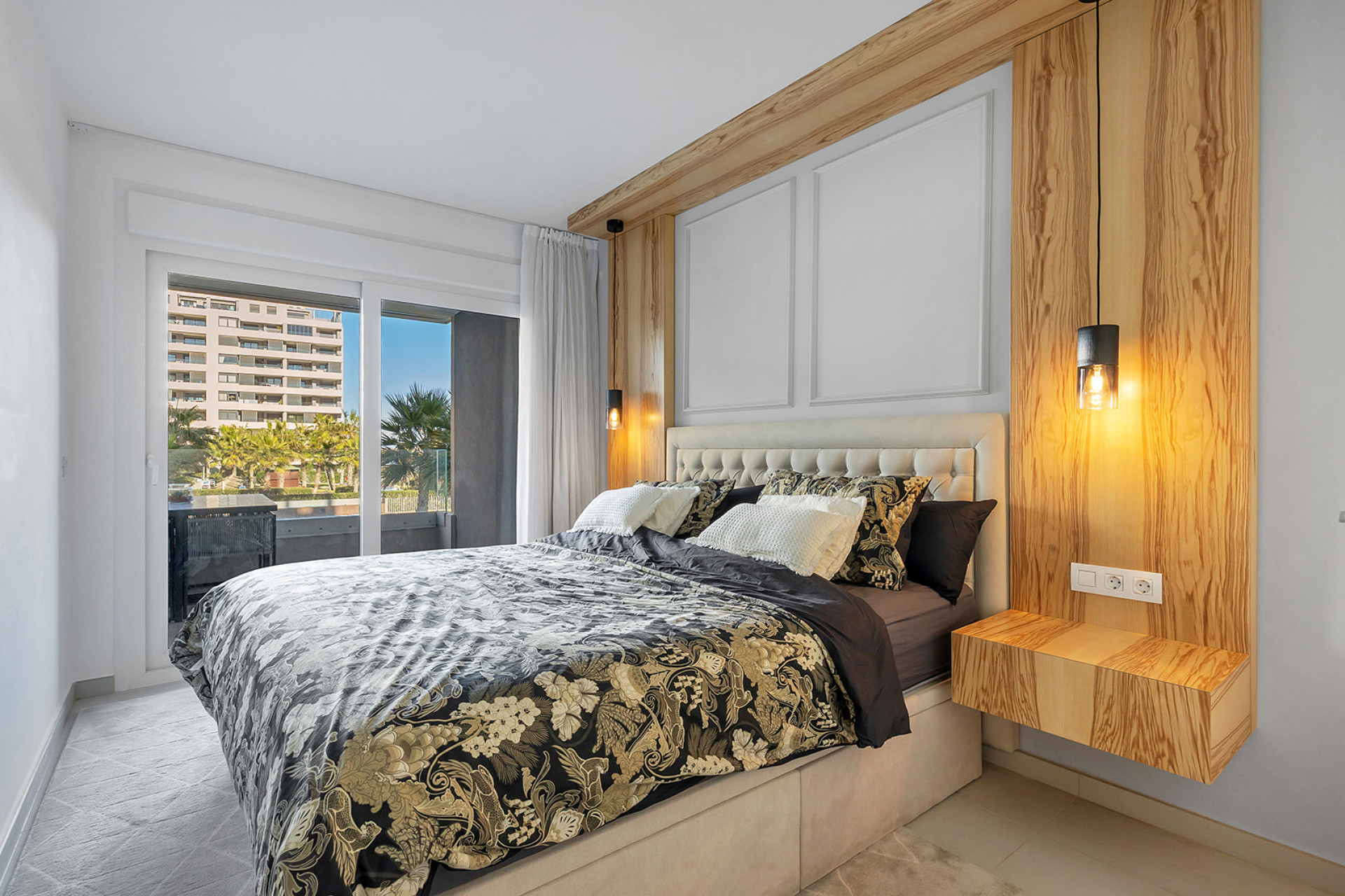 Resale - Apartment / flat - Torrevieja - Punta Prima