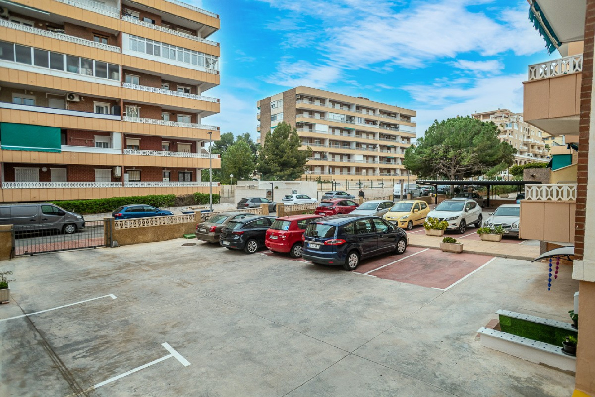 Resale - Apartment / flat - Torrevieja - Punta Prima