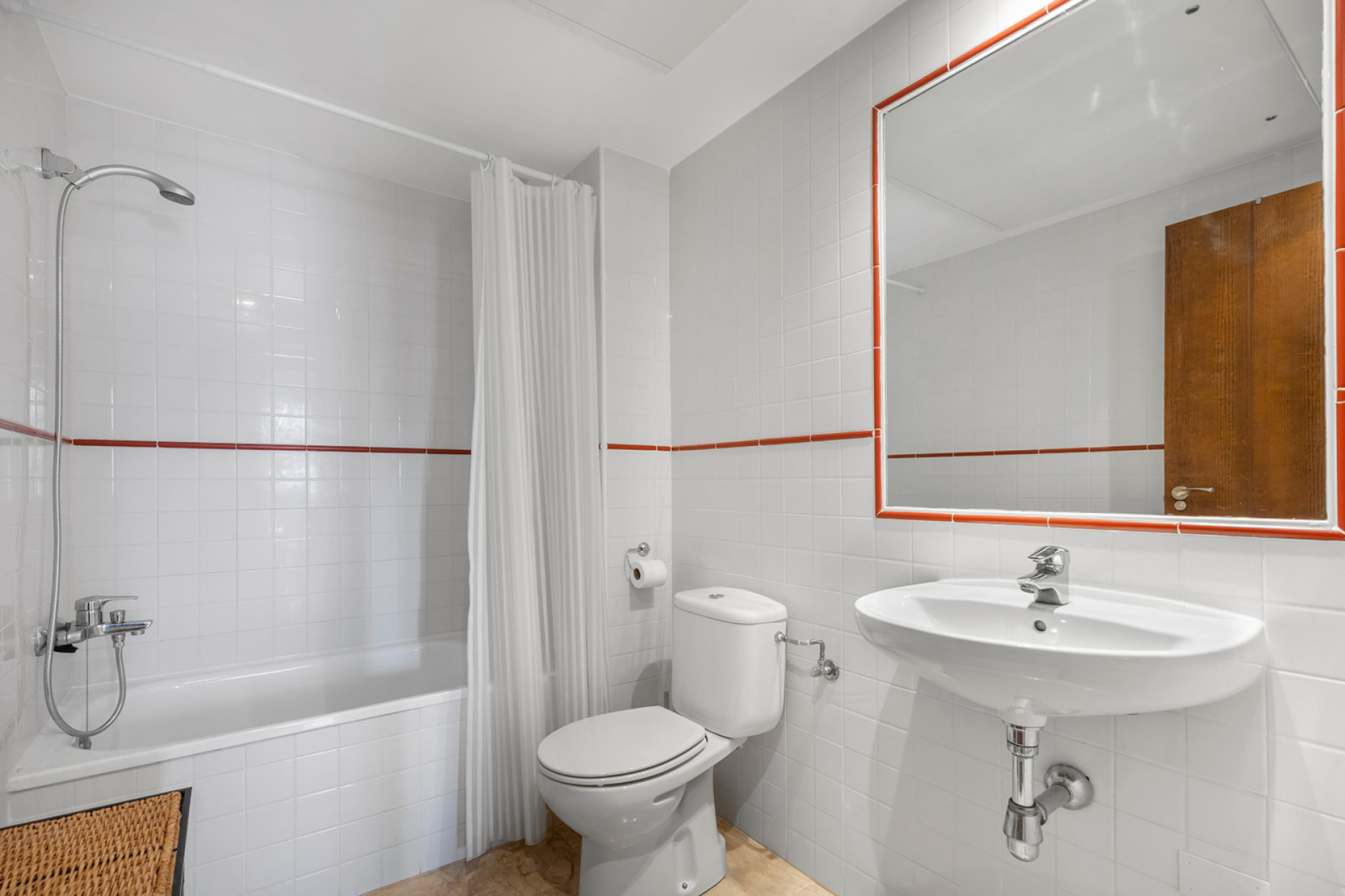 Resale - Apartment / flat - Torrevieja - Punta Prima