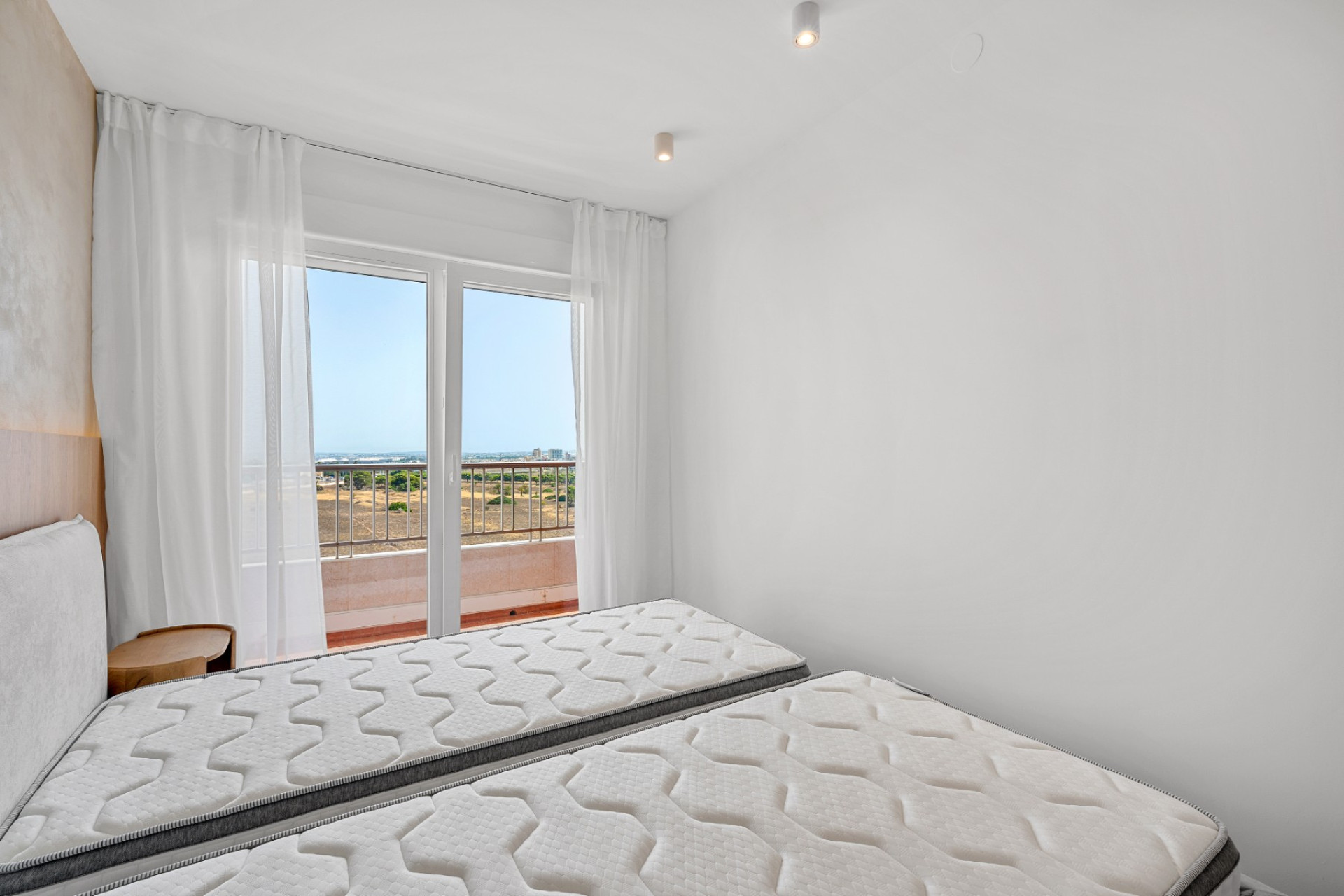 Resale - Apartment / flat - Torrevieja - Punta Prima