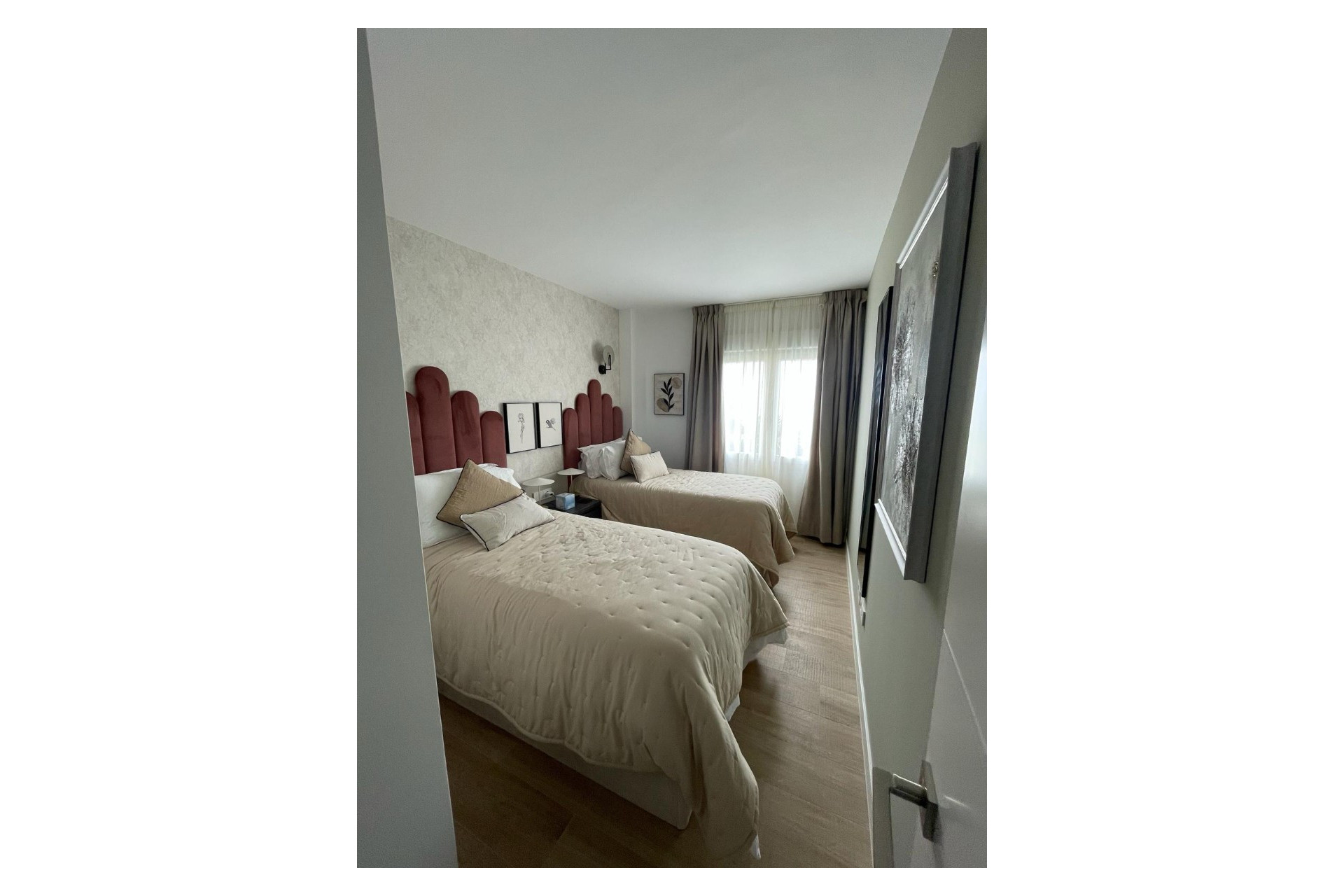 Resale - Apartment / flat - Torrevieja - Punta Prima